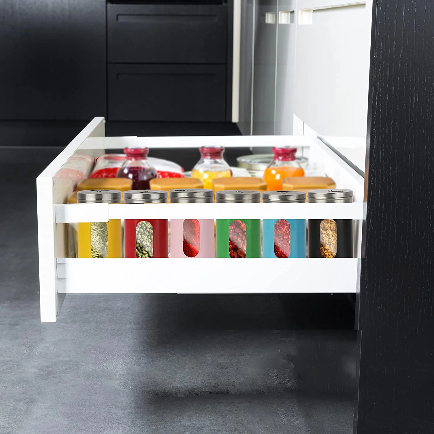 Green Retro Salt & Pepper Glass Jar Single Shaker - Image 4